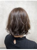 【AMILI】無造作ウェーブで簡単可愛いミディアムボブ