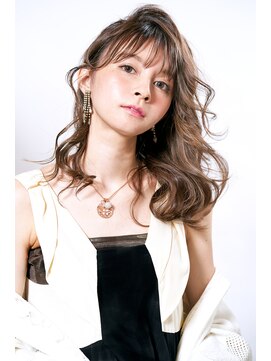 モア 下通店(MORE) 誇張されすぎたコンサバスタイル