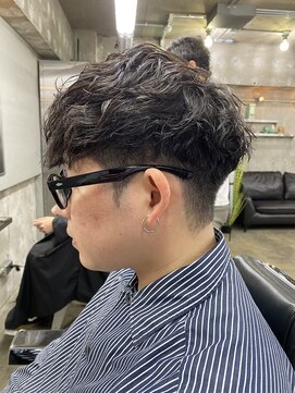 ロンドガルマン 名古屋(Lond GULLMAN) 【Lond GULLMANHide】MEN'S HAIR/パーマ/マッシュ/お洒落パーマ