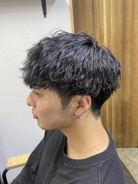 エルオム(EL.HOMME) 【RYUYA】束感マッシュ×波巻きツイスパパーマ