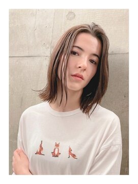 ムーキー(mookie) ストレートワンレンボブ