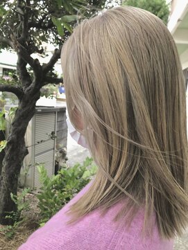 ズー ふじみ野店(ZOO) ブリーチオンミルクティーベージュ