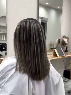 ミナリ(minari) Balayage