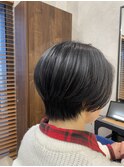 ショートボブ