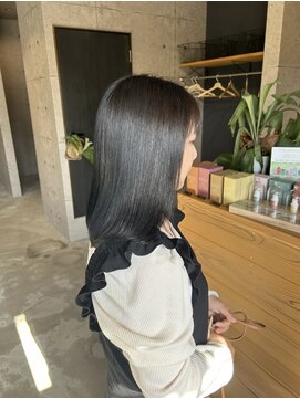 リベルタ(LIBERTA) 大人かわいグレー☆艶髪