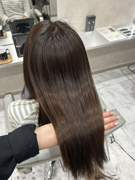 キング(K!ng) 縮毛矯正髪質改善ハイライトレイヤーカット楠葉美容室エクステ