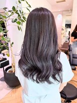 ダークバイオレット系　ハイライト　色落ちはブロンド