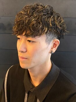 完全個室 BARBER SHOP STARS【5月中旬オープン（予定）】の写真/【麻生駅5分】◆朝のセットが時短に！ツイストスパイラルパーマやニュアンスパーマなどが人気の札幌理容室