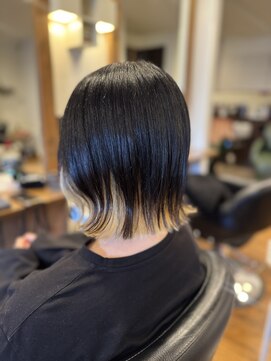 nicowa【4月下旬 NEW OPEN（予定）】 外ハネボブ×インナーカラー抜きっぱなし