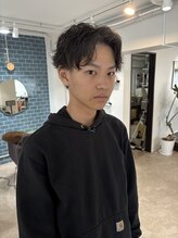 自宅でも再現しやすいメンズスタイル