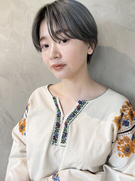 ライラ(LAILA) 札幌大通 ハンサムショート×透明感カラー