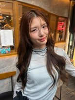 スタンド バイ ヘアー アンド コーヒー 恵比寿(STAND By HAIR ＆ Coffee)&nbsp;シースルーバングと艶めくシアーロング