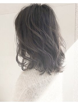 ヘアーアンドアトリエ マール(Hair&Atelier Marl) 【Marl】ラベンダーグレージュカラーの抜け感ボブ♪
