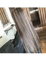 リズ オブ ヘアー(Lis of hair) バキバキ筋感ハイライト☆ブレンドベージュ【大橋】@lis_oohashi
