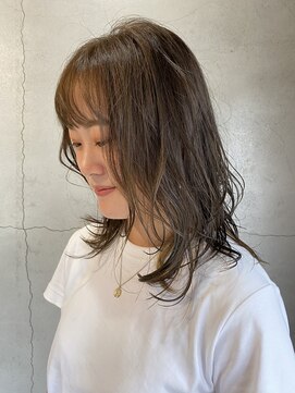 ペタル (PETAL) 軽やかなレイヤースタイル