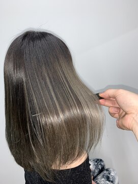 リーホリエ(Lee Horie) 艶神