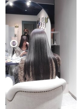 アパートメント オブ ソロン(The Apartment of Solon) 【絹髪】/髪質改善/グレージュカラー/フェミニンロング/縮毛矯正