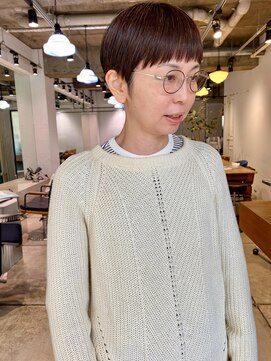 ダンボ(DUMBO) 刈り上げマッシュ/ショート