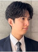 ビジネスヘア　フェザーショート　フェザーパーマ　ツーブロック