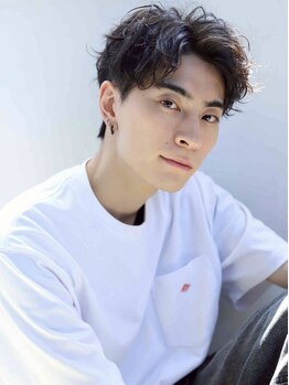 ヘアーラボ アズール(HAIR LABO AZUL)の写真/【亀有駅目前】ON/OFFしっかりキマるこだわりスタイルに♪身だしなみをスマートに整える！