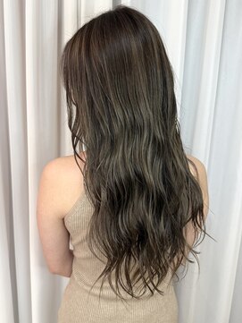 ホットリップ(HOT LIP) グレージュ・ハイライトカラー♪