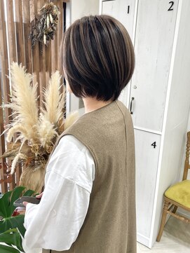 ラフ(laugh) ショート×アンブレラカラー