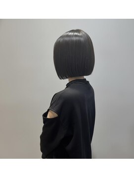 カプロ キャトル(Capullo de Quatre) コンパクトボブ