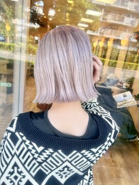 モアムー(Moremuu) ホワイトベージュ