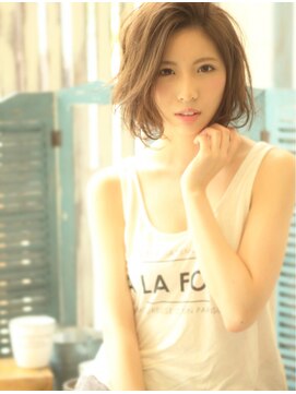 ディーナ(D'na) 『D’na』 ニュアンスボブ