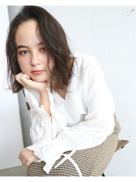 オーサム(AWESOME) 《AWESOME》暗髪ナチュラルボブ