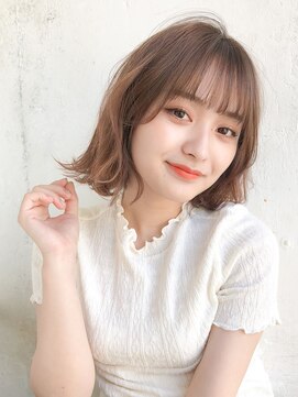 ルティア(Lutia) シースルーバング　柔らかベージュ