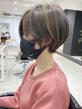 オウル(Owll) 【Owll】束感のあるマッシュショートハイトーングレーべージュ