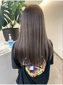 ミルキーグレージュ
