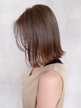 アイティーバイアルバム 八王子店(IT by ALBUM) ワンブリーチベージュ_くびれヘアビタミンカラー_ba337793