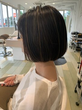 ヘアークラフト アニー 南郷18丁目店(HAIR CRAFT Annie) ハイライトボブ