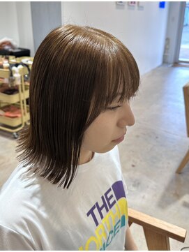 コレット 宇都宮(collet Gigi) #Sena 斜めバング/グレージュカラー/シルキーベージュ/ボブ