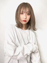 ジーナリア(Xena ria)&nbsp;《袴田》ミルクティーベージュ/ミディアムレイヤー/ぱっつん