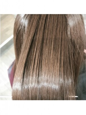 髪質改善特化！髪のお悩みに合わせてトリートメントを選定。あなたの髪をうるツヤ美髮へ導きます♪