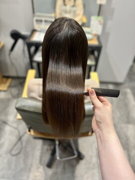 エスト 小倉(est) 小倉/アッシュ/髪質改善/艶カラー/グレージュ