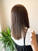 エホン(ehon)&nbsp;もう義務的な白髪染めはイヤ…そんな人には明るい白髪染めを。