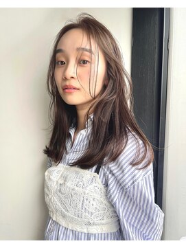 シキ オルガン 大宮(siki ORGAN) 艶感グレージュ