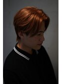10代20代メンズハイトーンセンターパートメンズカット