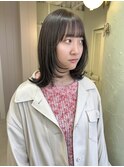 顔まわりレイヤーカット