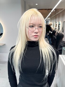 ソル ジングウマエ(SOL JINGUMAE) ブロンドレイヤースタイル