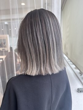カラ 京都河原町(Kala) ハイライトバレイヤージュダブルカラーケアブリーチ20代30代40代