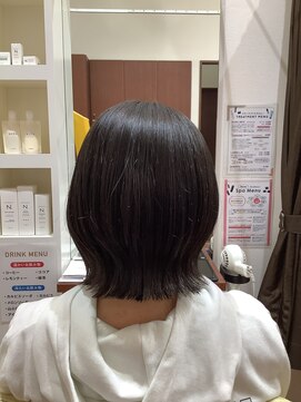 美容室ヒラトヤ 都南店 20代30代40代♪大人かわいい小顔ショートボブ☆くびれカール