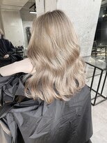 アミ(Ammi)&nbsp;◆ダブルカラー/レイヤー/イルミナカラー/髪質改善/縮毛矯正