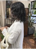 ミディアムパーマスタイル
