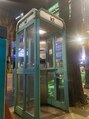 ウォーム(warm)&nbsp;友達と韓国旅行！途中で見つけた韓国の可愛い公衆電話！？！？