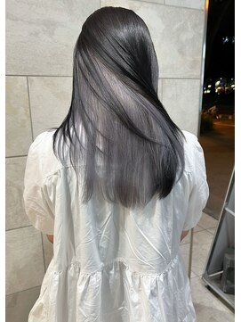 ジゼル 栄 矢場町(Giselle) ☆玉腰☆ インナーカラー/シルバー【名古屋/栄/ブリーチ/ボブ】